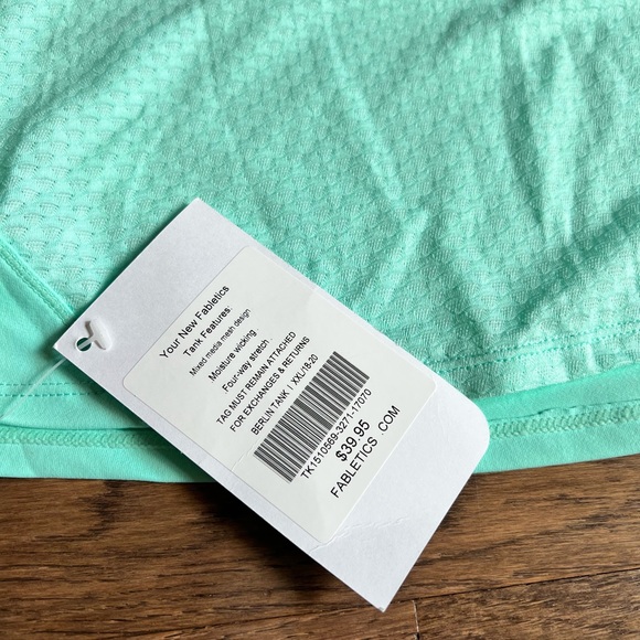 Fabletics Berlin Tank Top - Picture 3 of 3